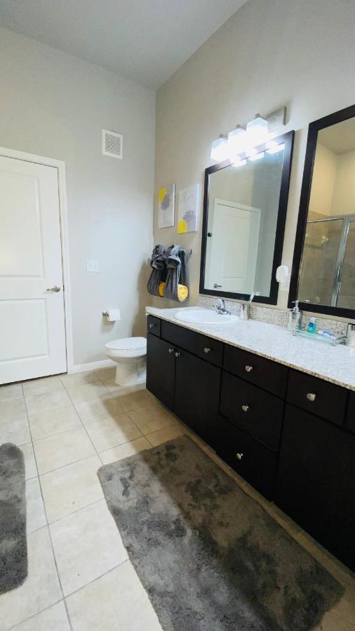Walk To Nrg-City View Balcony- Free Parking-2Bdrm Near Nrg-Med Center-Galleria-Downtown Houston Exterior foto